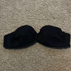 Victoria Secret pushup strapless bsuit top, little twist detail in the middle